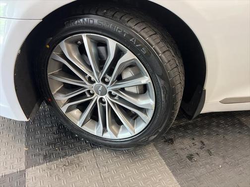 2015 Hyundai Genesis 3.8
