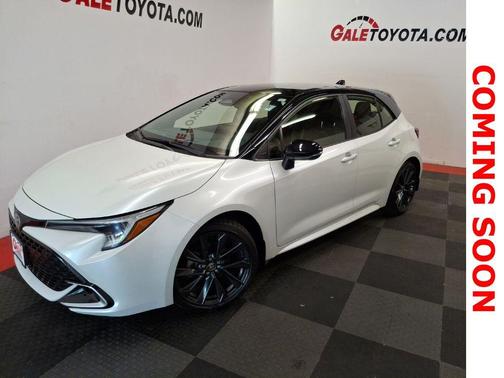 Wind Chill Pearl/Midnight Black Metallic 2023 Toyota Corolla XSE