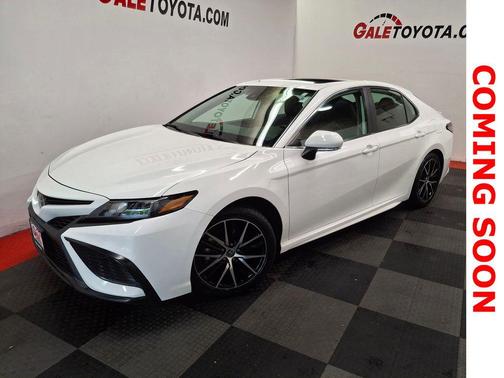 Ice Cap 2023 Toyota Camry SE