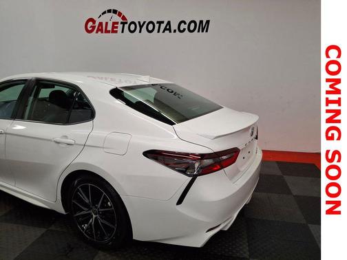 Ice Cap 2023 Toyota Camry SE