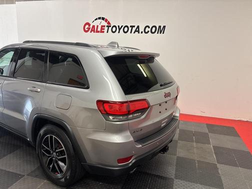 2017 Jeep Grand Cherokee Trailhawk