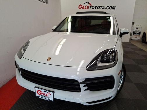 White 2019 Porsche Cayenne Cayenne