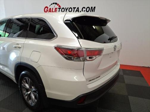 2015 Toyota Highlander LE Plus