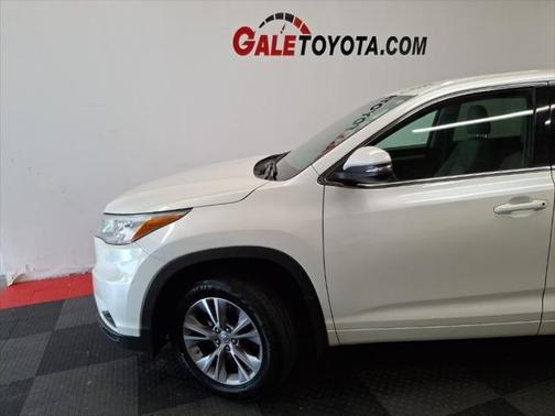 2015 Toyota Highlander LE Plus