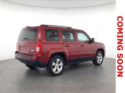 Deep Cherry Red Crystal Pearlcoat 2014 Jeep Patriot Latitude