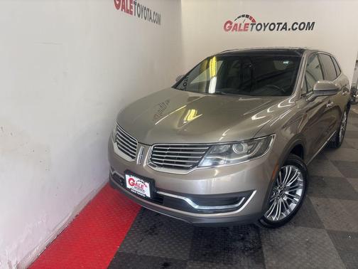Luxe Metallic 2016 Lincoln MKX Reserve