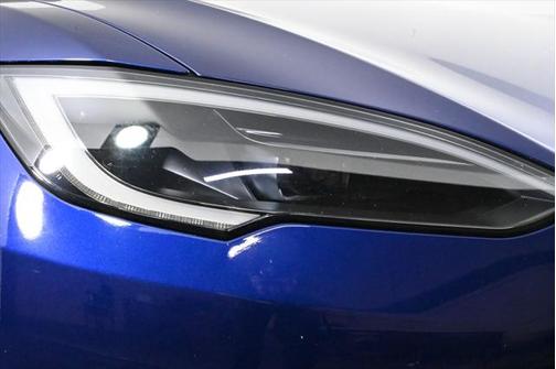2023 Tesla Model S Base