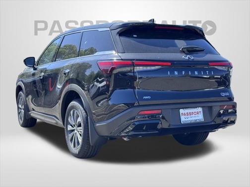 2025 INFINITI QX60 Pure