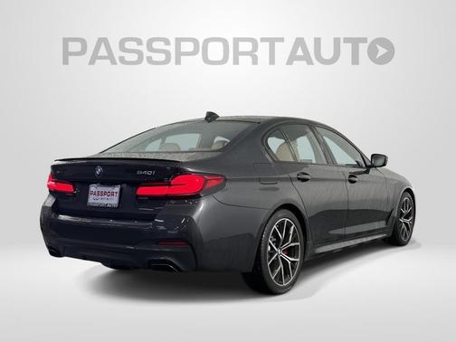 Dark Graphite Metallic 2023 BMW 540 i xDrive