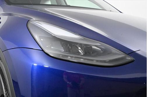 2021 Tesla Model Y Performance Dual Motor All-Wheel Drive