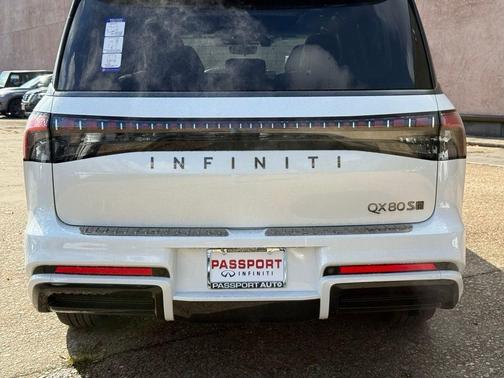 2026 INFINITI QX80 SPORT