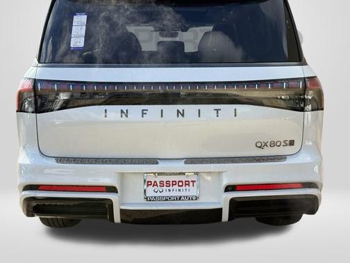 2026 INFINITI QX80 SPORT