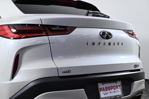 2023 INFINITI QX55 LUXE