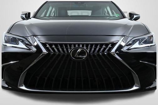 2022 Lexus ES 350 Base