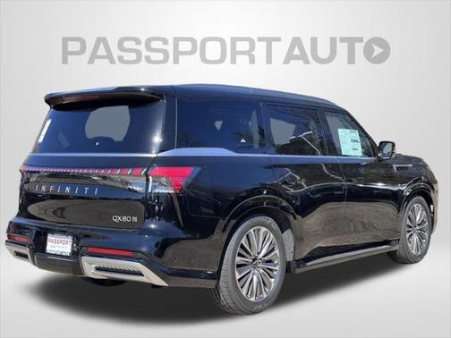 2025 INFINITI QX80 Luxe
