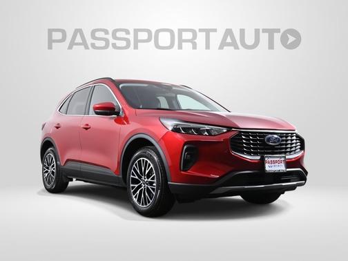 RAPID RED MET TINTED CC 2025 Ford Escape PHEV Base