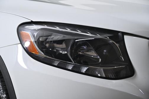 2019 Mercedes-Benz GLC 300 4MATIC