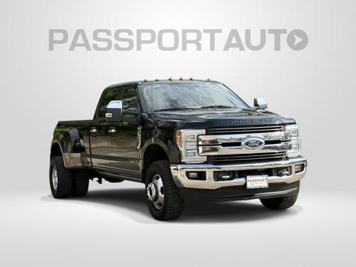 SHADOW BLACK 2018 Ford F-350 King Ranch