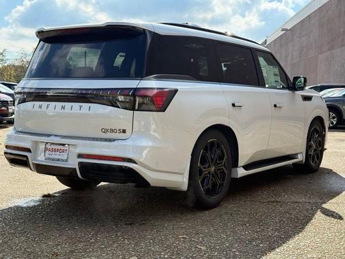 2026 INFINITI QX80 SPORT