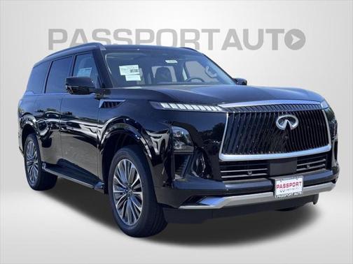 2025 INFINITI QX80 Luxe