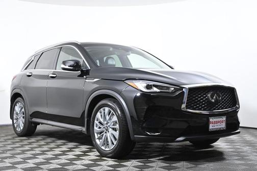 2023 INFINITI QX50 LUXE AWD