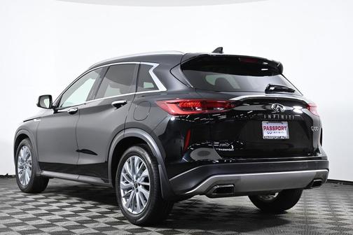 2023 INFINITI QX50 LUXE AWD