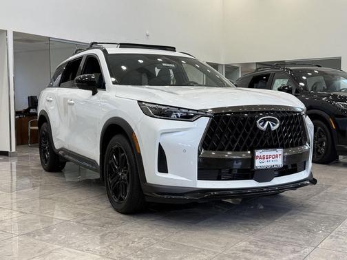 Radiant White 2026 INFINITI QX60 SPORT AWD
