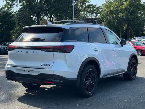 2026 INFINITI QX60 Base