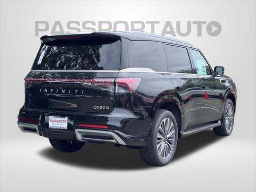 2025 INFINITI QX80 SENSORY AWD