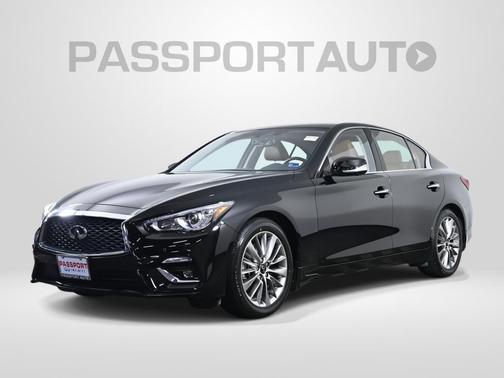 Black Obsidian 2024 INFINITI Q50 3.0t LUXE