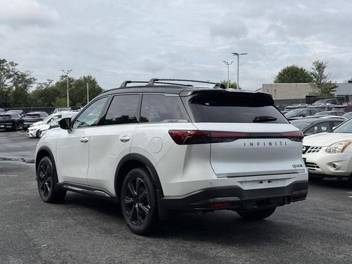 Radiant White/Black Obsidian 2027 INFINITI QX60 AUTOGRAPH
