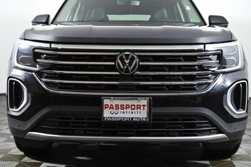 2024 Volkswagen Atlas 2.0T SE w/Technology 4MOTION