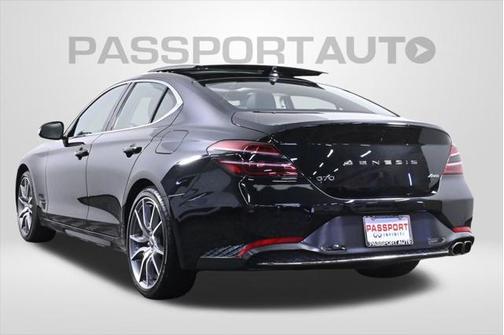 2022 Genesis G70 2.0T AWD