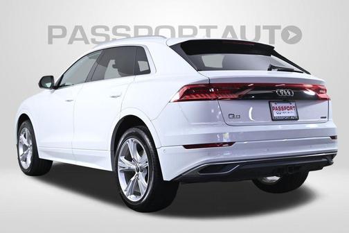 2023 Audi Q8 55 Premium Plus