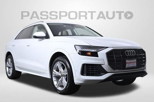 2023 Audi Q8 55 Premium Plus