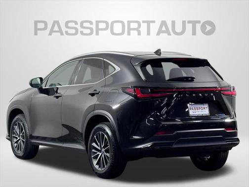 2023 Lexus NX 350h Premium