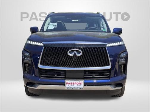 2025 INFINITI QX80 SENSORY AWD