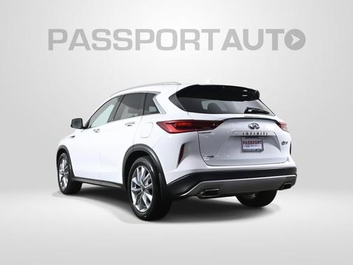 2022 INFINITI QX50 LUXE AWD