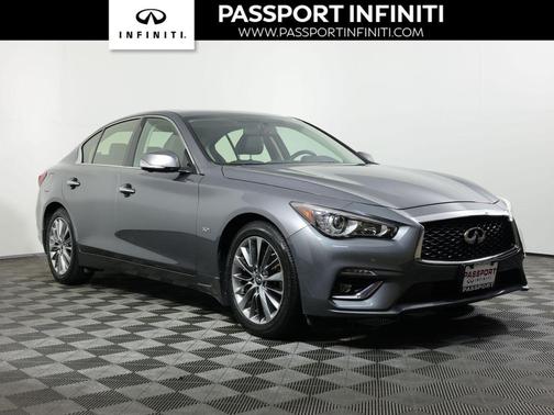 Photo 1 of 35 of 2018 INFINITI Q50 3.0t LUXE