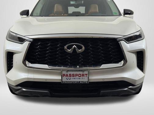 2025 INFINITI QX60 SENSORY