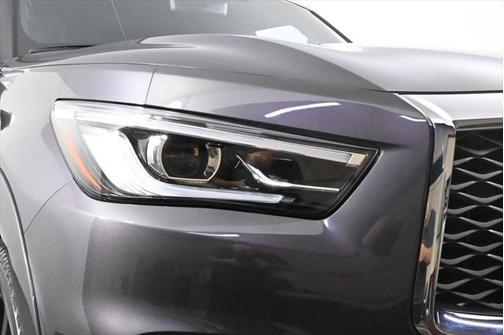 2023 INFINITI QX80 SENSORY AWD