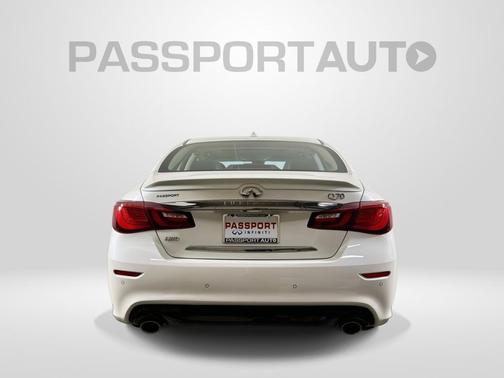 Majestic White 2019 INFINITI Q70 3.7X LUXE