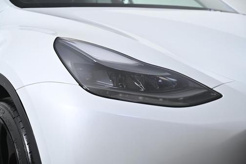 2023 Tesla Model Y Performance Dual Motor All-Wheel Drive