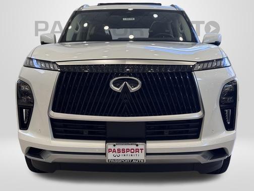 2025 INFINITI QX80 SENSORY AWD