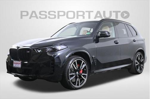 2025 BMW X5 M60i