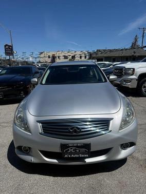 Liquid Platinum 2012 INFINITI G37 Journey