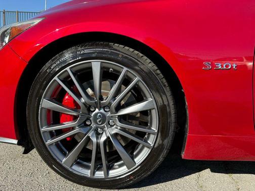 2018 INFINITI Q50 3.0t RED SPORT 400