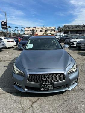 2015 INFINITI Q50 Premium