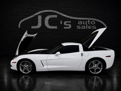 Arctic White 2007 Chevrolet Corvette Base