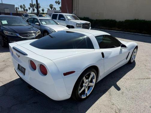 Arctic White 2007 Chevrolet Corvette Base